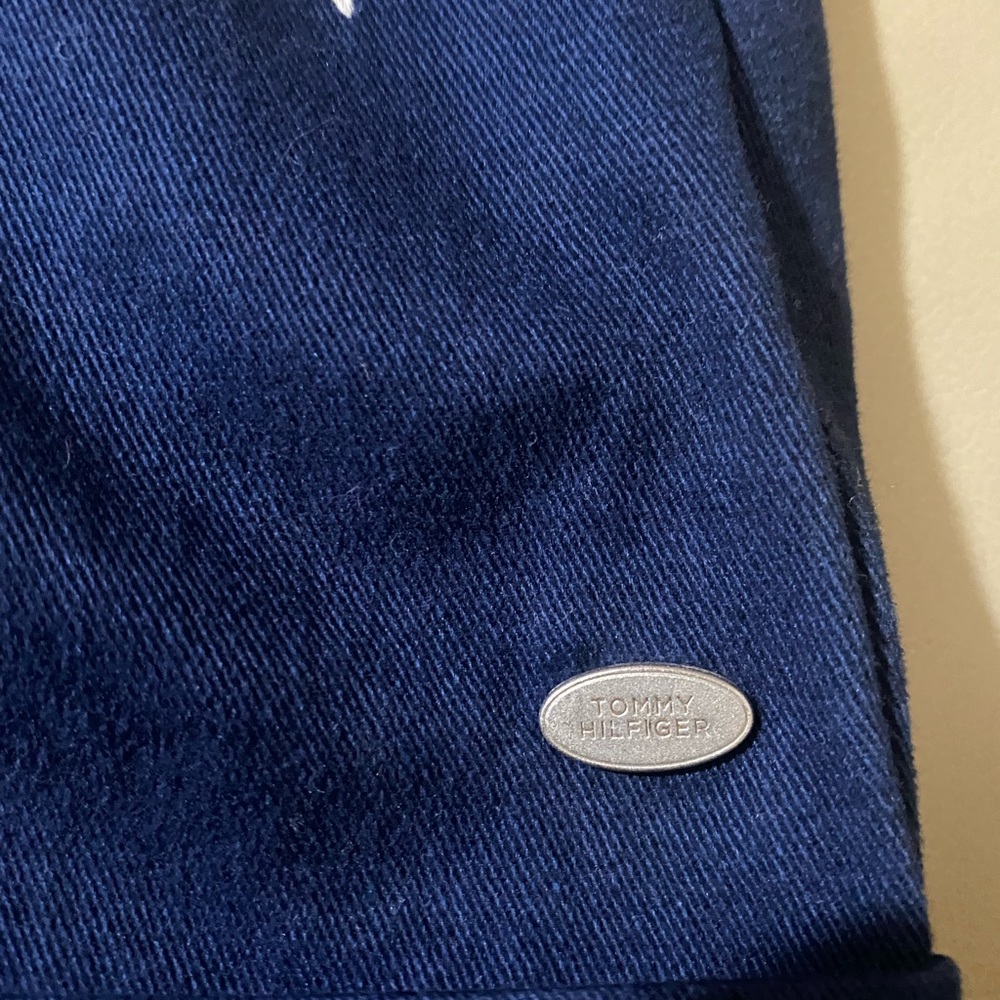 TOMMY HILFIGER shorts - Picture 8 of 15